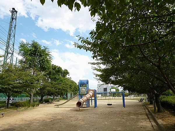 画像20:【公園】津門中央公園まで323ｍ