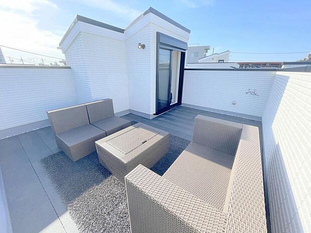 ■18．42平米のひろびろとした屋上テラス付き3ＬＤＫタイプ  ■長期優良住宅＆設計性能評価Ｗ取得