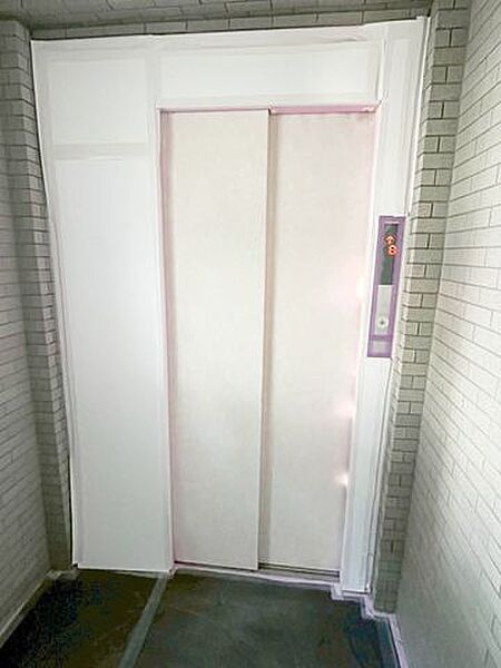 ■荷物が多いときも安心楽々なエレベーター
