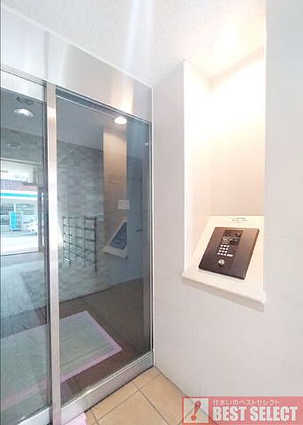 エントランスを拡大表示