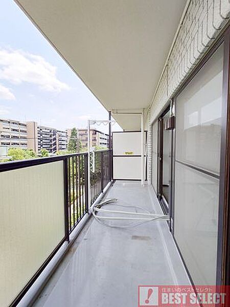 バルコニーを拡大表示