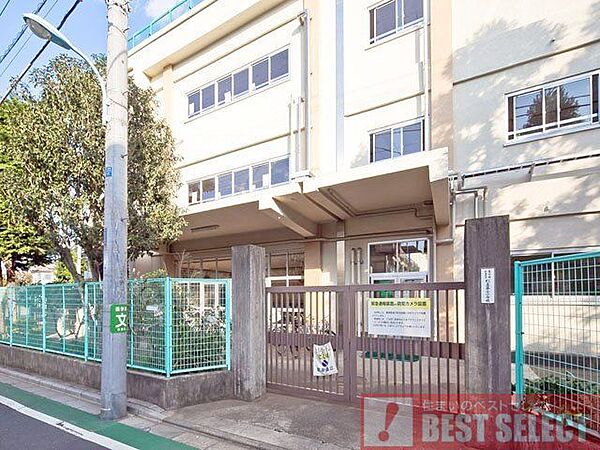 杉並区立杉並第七小学校　徒歩9分 700m
