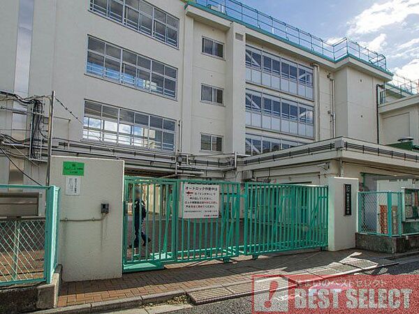 杉並区立杉並第三小学校　徒歩4分 300m