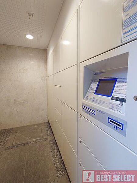 ご不在時の荷物受取りに便利な宅配ボックス！