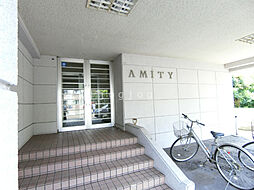 9 / 15