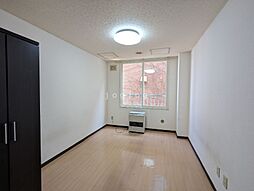 アルファビル大通西17（旧シティビル大通・ダイスイビル） 407 4階ワンルームのリビング/ダイニング