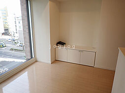 プライムメゾン鴨々川 502 5階1LDKのリビング/ダイニング