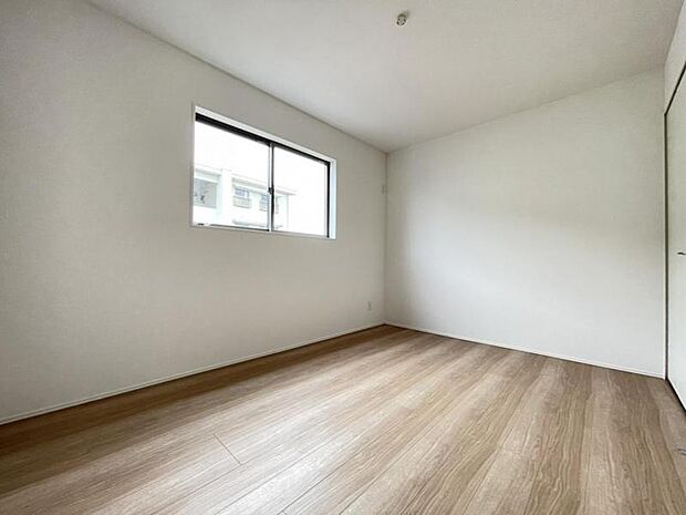 各部屋にクローゼットが付いているので整理整頓も安心＾＾
