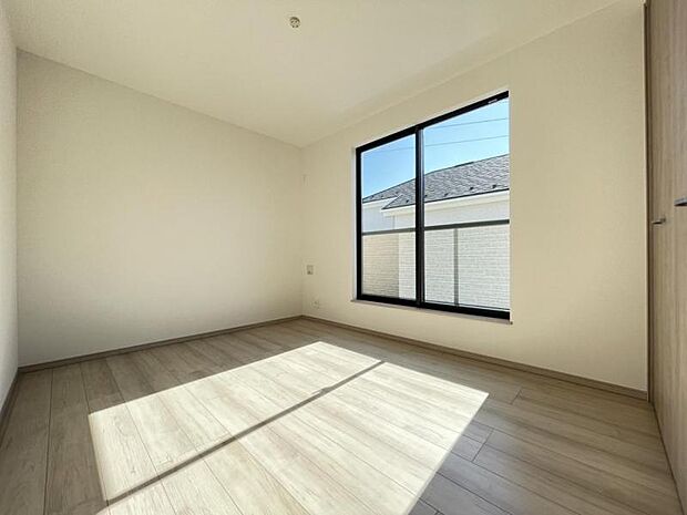 2階にはお部屋が3部屋！全部屋に収納が付いています＾＾