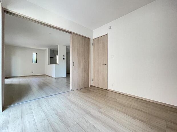 お客様が来た時には客間としても利用できます＾＾