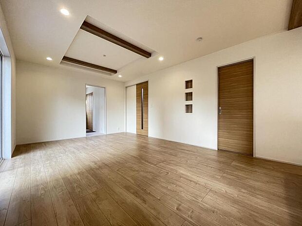 ゆとりある広さと明るさでホッとくつろげるスペースになっています！