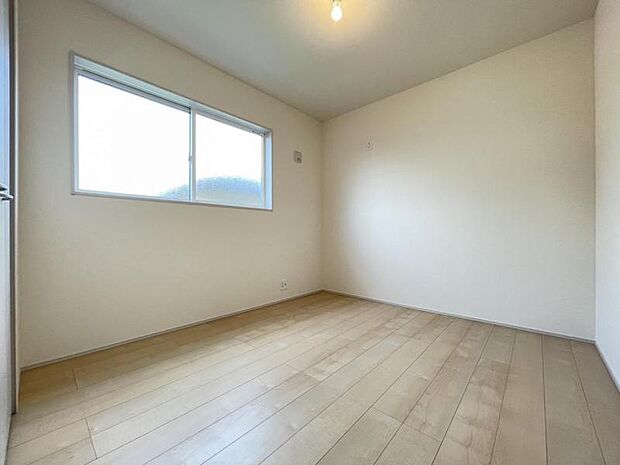 各部屋にクローゼットが付いているので整理整頓も安心＾＾