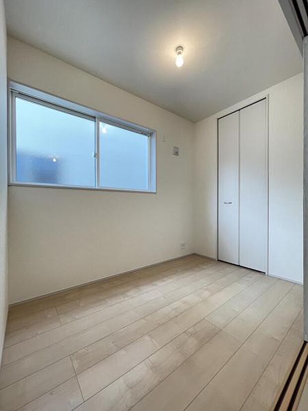 お客様が来た時には客間としても利用できます＾＾