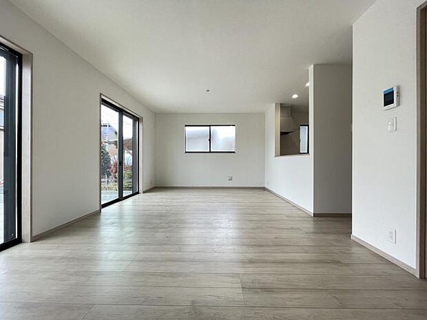 リビングは家族みんなが集まり何気ない出来事も気軽に話せる明るい空間＾＾