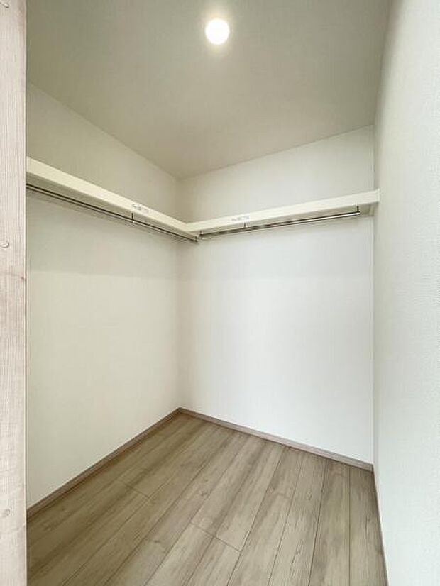 大きいものから小さなものまで、たっぷり収納できて整理整頓に大活躍！