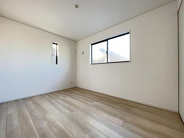 各部屋にクローゼットが付いているので整理整頓も安心＾＾