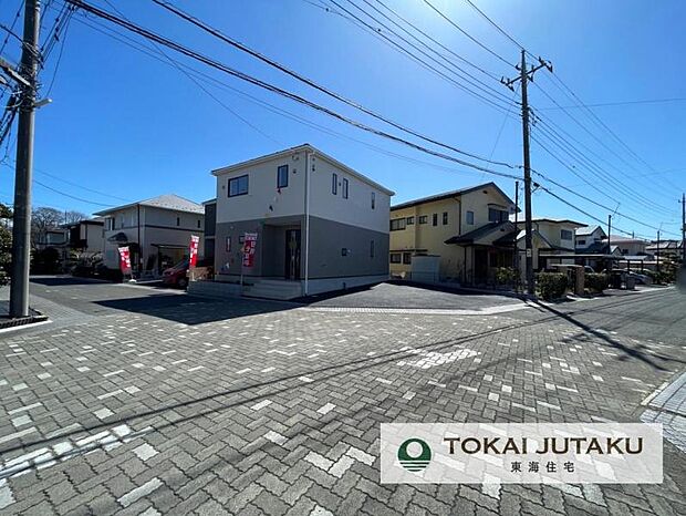 北側約6M、西側約6.02M幅員の公道角地。車の出し入れもスムーズに行えますね＾＾