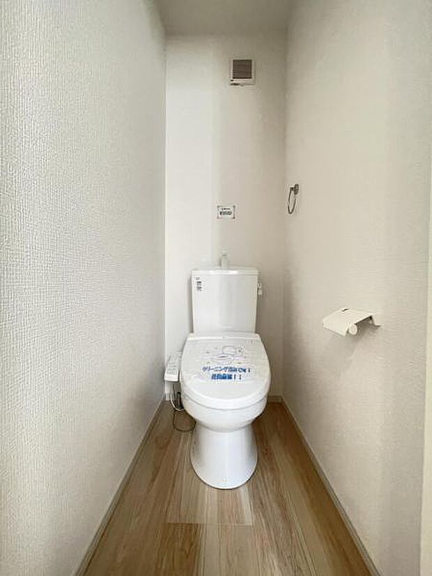 毎日使うからこそ汚れにくくお手入れもしやすい設計の洗浄便座＾＾