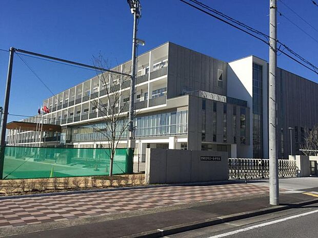 一条中学校 1005m/徒歩13分、車3分