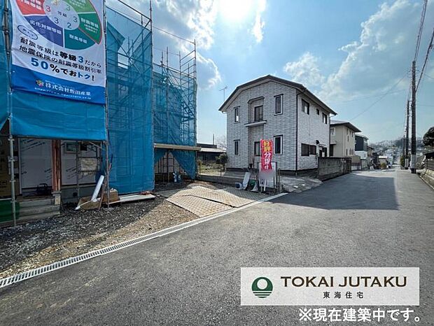 北側約5M幅員の道路です^^