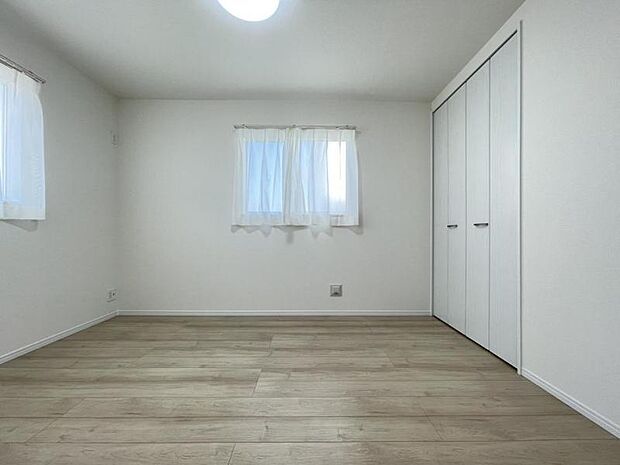 各部屋にクローゼットが付いているので整理整頓も安心＾＾
