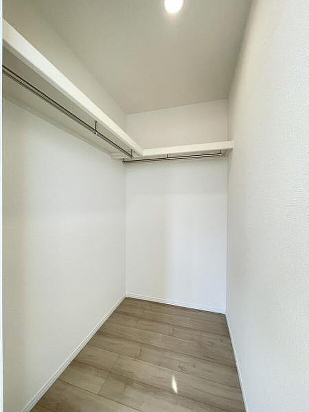 大きいものから小さなものまで、たっぷり収納できて整理整頓に大活躍！