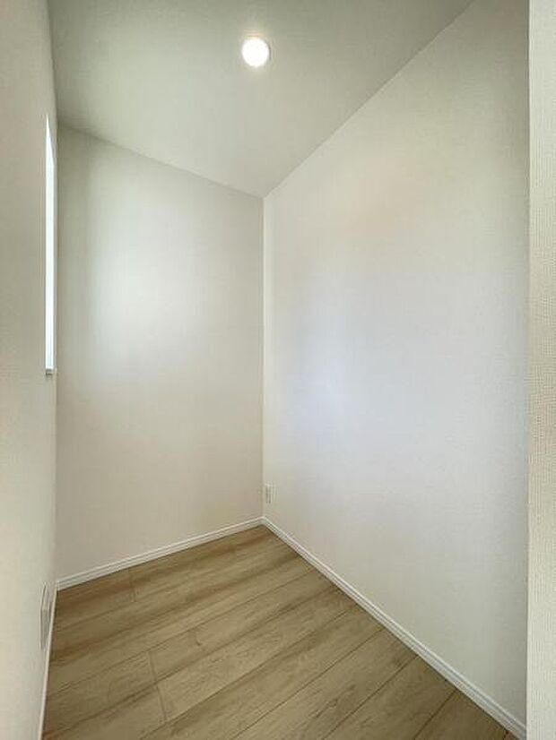 収納やちょっとしたお部屋としてもお使いいただけます＾＾
