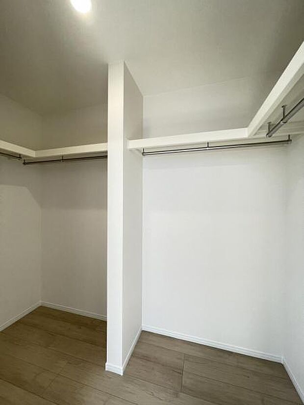 大きいものから小さなものまで、たっぷり収納できて整理整頓に大活躍！