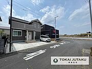 北側約6M幅員の公道。車の出し入れもスムーズに行えます＾＾
