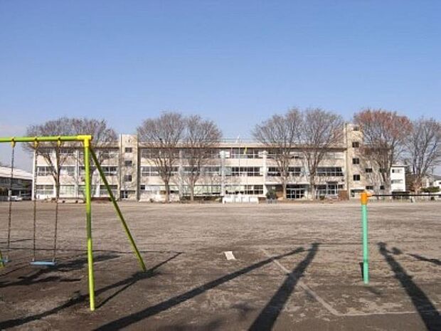 宮の原小学校　956ｍ/徒歩12分、車3分