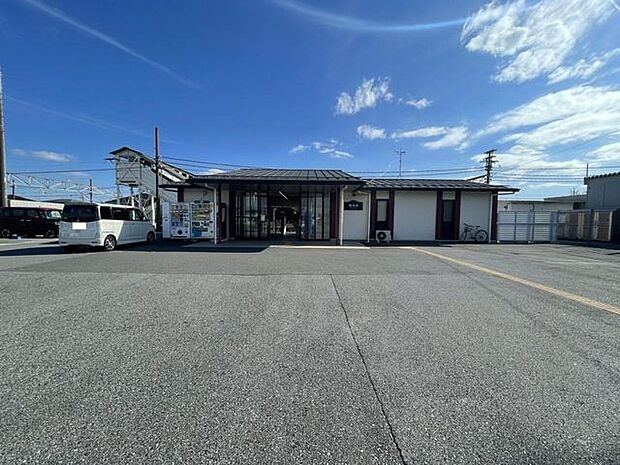 鶴田駅 2800m/徒歩35分、車7分