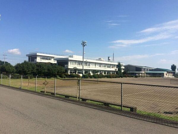 上河内中学校　1850ｍ/徒歩24分、車5分