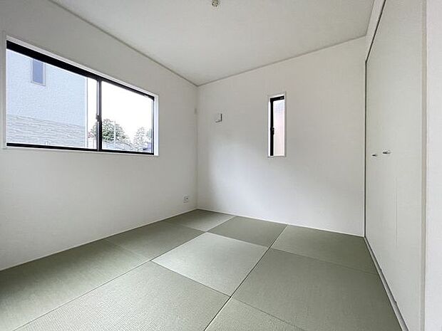 和の趣を感じさせながら現代の暮らしにもなじむ、心穏やかにくつろげる温もりあふれる空間。