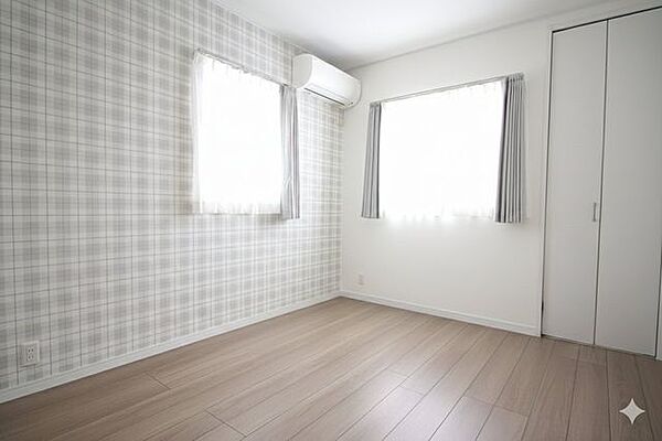 ＊納戸＊広々としており、お部屋としてご利用いただけます。（CG加工あり。現況と異なる場合があります）