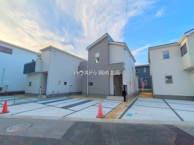 名鉄名古屋本線「矢作橋」駅まで徒歩約7分の立地で、電車のご利用にも便利です。