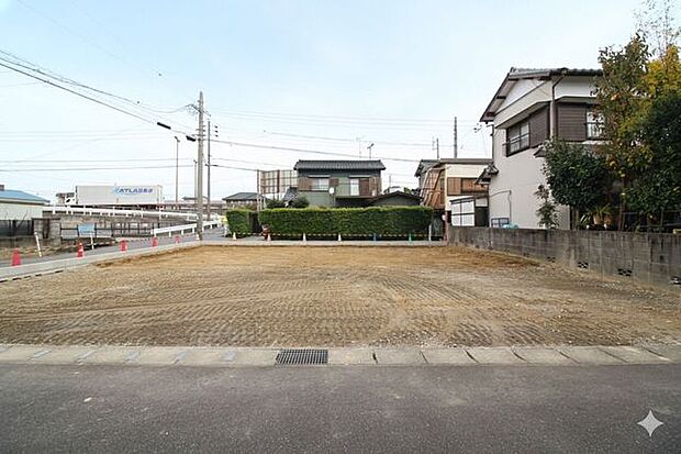 周辺環境が大変充実して住みやすい環境となります◎全2棟の新築戸建となります◎お気軽にお問合せください♪