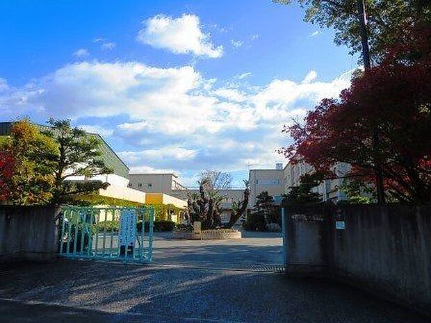 連尺小学校岡崎市城北町にある公立の小学校です! 400m