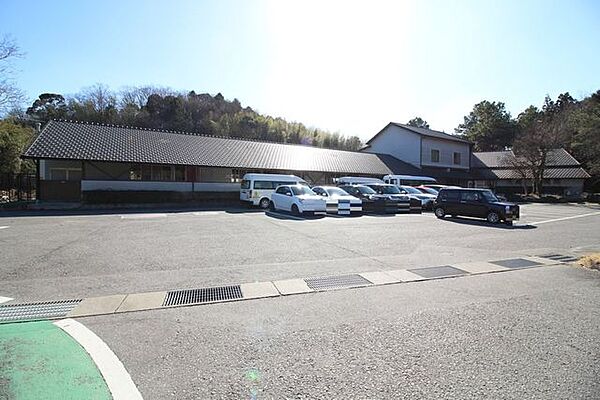 あさひこ幼稚園働くママも安心して預けられます！ 1200m