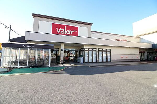 バロー大樹寺店【営業時間】10：00（土日は9：30）～20：00※営業時間は異なる場合がございますので事前にご確認ください。 900m