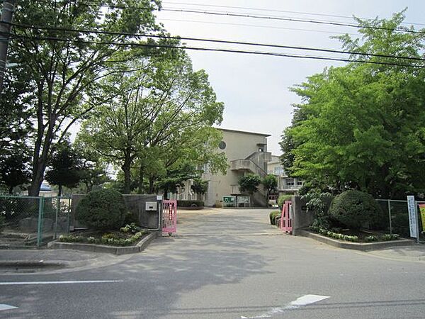 大門小学校岡崎市大門町にある公立の小学校です！ 600m