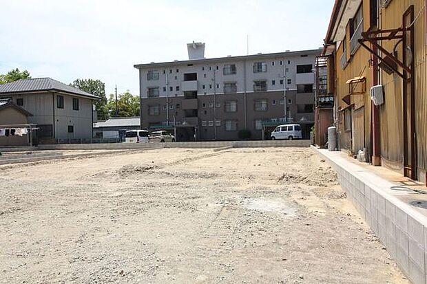 愛知環状鉄道「北岡崎」駅まで徒歩約6分です。電車での通勤や通学、お出かけにも便利です。