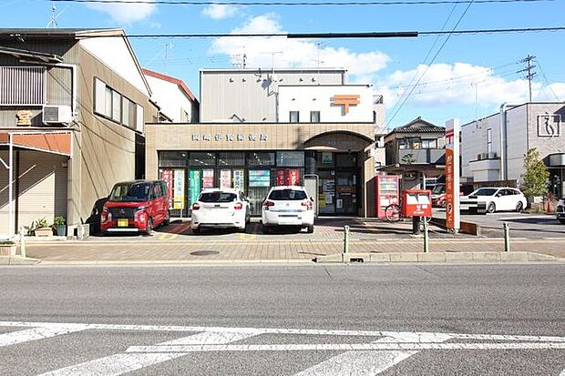 岡崎伊賀郵便局【営業時間】平日9:00~17:00※営業時間は異なる場合がございますので事前にご確認ください。 800m