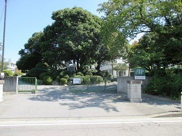 井田小学校岡崎市井田町にある公立の小学校です！ 480m