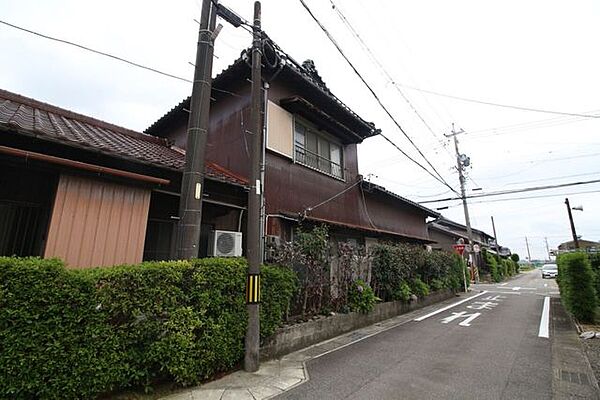 お好みの間取りや暮らし方を思い描ける土地。理想の住まいづくりが叶うロケーションです。
