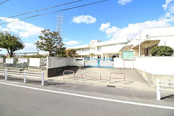 北野保育園働くママも安心して預けられます！ 2370m