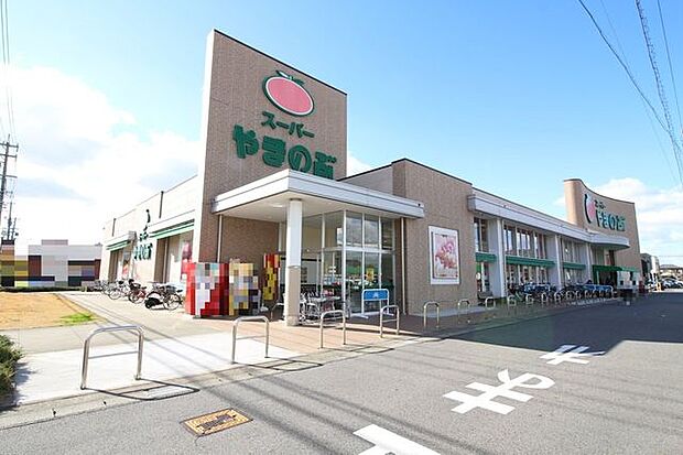 スーパーやまのぶ矢作店【営業時間】9：30～20：00※営業時間は異なる場合がございますので事前にご確認ください。 1000m