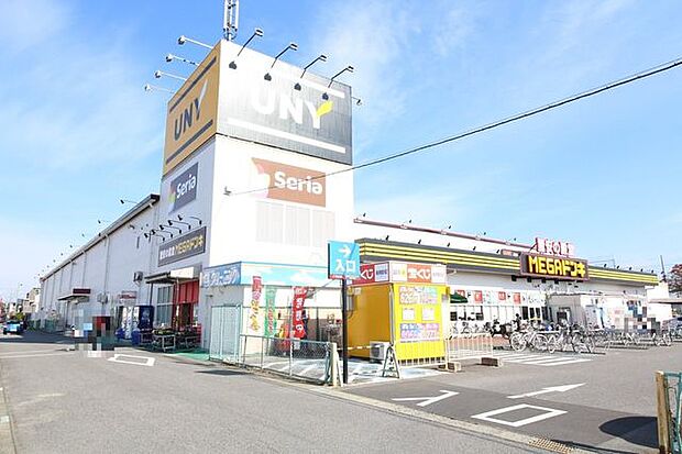 MEGAドン・キホーテUNY矢作店【営業時間】8：00～0：00※営業時間は異なる場合がございますので事前にご確認ください。 750m