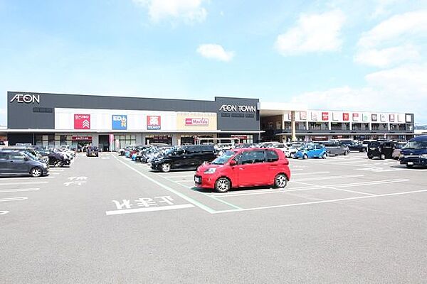 イオンタウン岡崎美合【営業時間】マックスバリュは24時間営業しております！各専門店によって営業時間が異なりますので事前にご確認ください。 850m