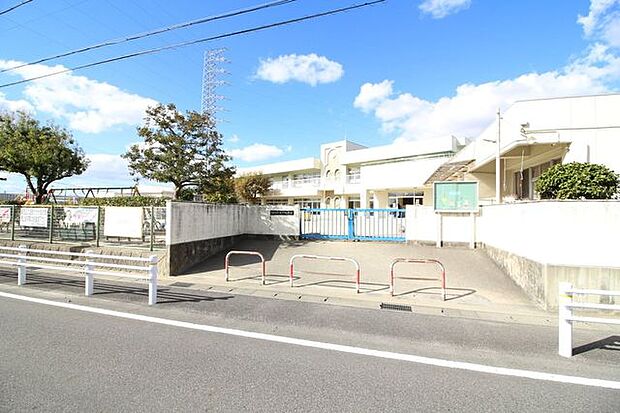 北野保育園働くママも安心して預けられます！ 1800m