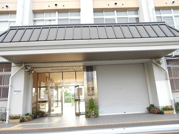 大池中学校まで1100ｍ　徒歩約14分